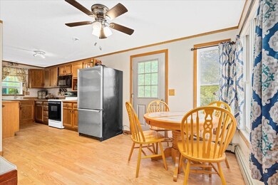 283 Daniel Webster Hwy, Boscawen, NH 03303 - photo 6
