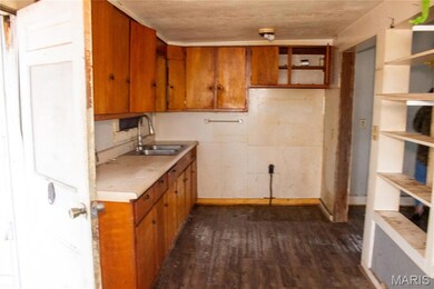 13721 Bcr 500, Marble Hill, MO 63764 - photo 4