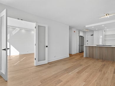 Bryant House unit 2403B, Chicago, IL 60610 - photo 7