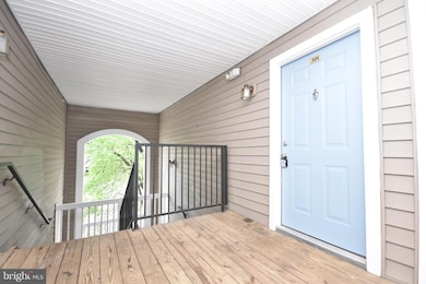 11000 Kinship Ct unit 301, Manassas, VA 20109 - photo 3