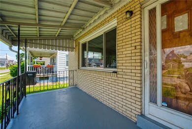 1815 Irwin St, Aliquippa, PA 15001 - photo 3