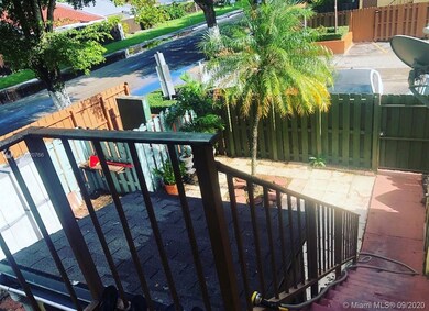 15401 SW 81st Cir Ln unit 12, Miami, FL 33193 - photo 7