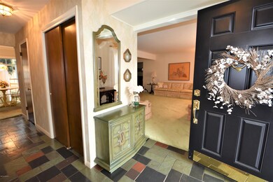 603 Country Club Dr, Bloomsburg, PA 17815 - photo 3