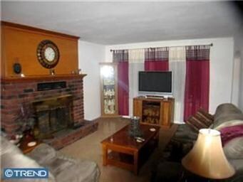 1988 Melvina Rd, Woodbury, NJ 08096 - photo 3