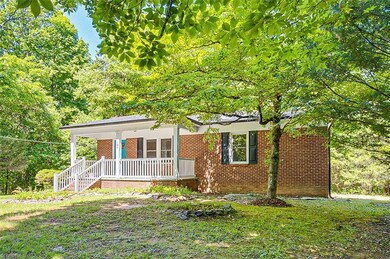 161 Old Spruce Dr, Asheboro, NC 27203 - photo 3