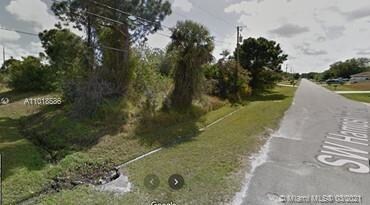 1909 SW Hampshire Ln, Port St. Lucie, FL 34953 - photo 4