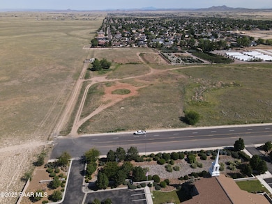 7024 Pronghorn, Prescott Valley, AZ 86314 - photo 2