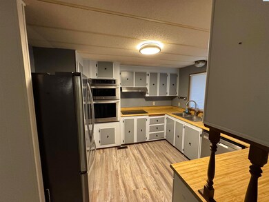 325 S 5th St unit 20, Sunnyside, WA 98944 - photo 4