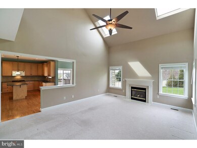 4746 Macgregor Dr, Schwenksville, PA 19473 - photo 7