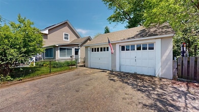 195 Bullocks Point Ave, Riverside, RI 02915 - photo 3