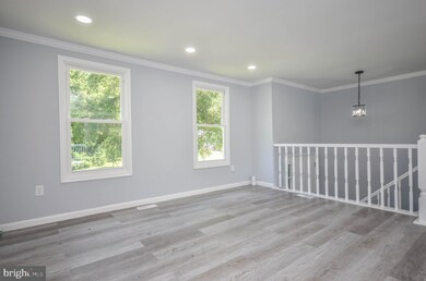 8916 Trapper Ln, Adelphi, MD 20783 - photo 5