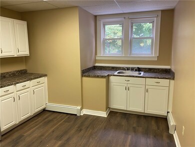 521 Park Ave, Cranston, RI 02910 - photo 4