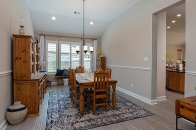 8710 Cimarron Falls Ct, Magnolia, TX 77354 - photo 5