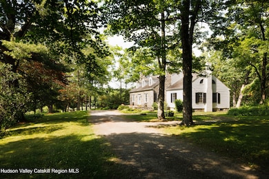 4_33-Scott-Rd-Hudson-NY-15