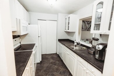 60 Greentree Ln unit 48, South Weymouth, MA 02190 - photo 2