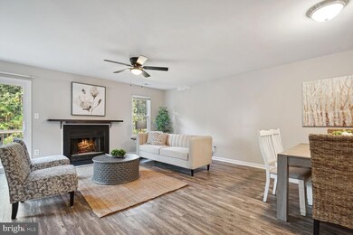 16324 Taconic Cir, Dumfries, VA 22025 - photo 6