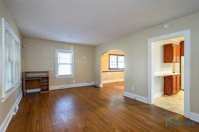 2141 Loxley Rd, Toledo, OH 43613 - photo 7