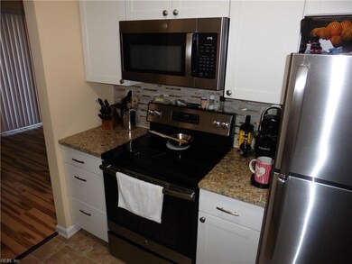 1537 Penrose Arch, Virginia Beach, VA 23453 - photo 3