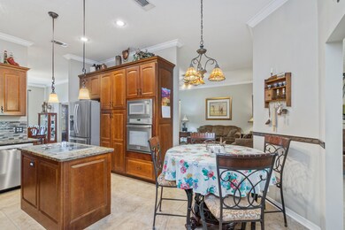 1303 Jeffrine Dr-10