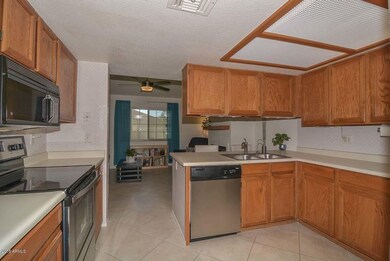 Kitchen2