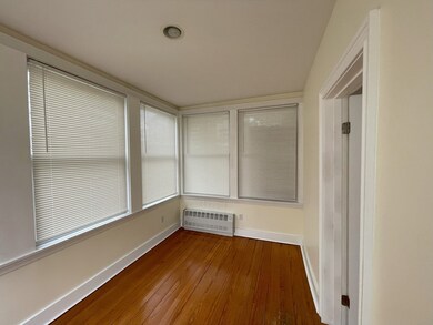 22 Walnut Place unit 1, Newton, MA 02460 - photo 4