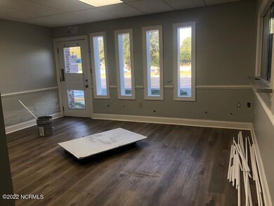 445 Western Blvd unit I, Jacksonville, NC 28546 - photo 3