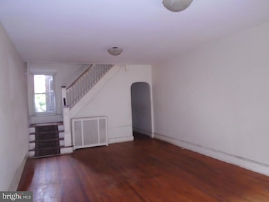 978 S Broad St, Trenton, NJ 08611 - photo 3