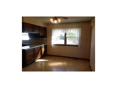 Large eating area