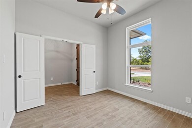 904 Montgomery St, Springtown, TX 76082 - photo 7