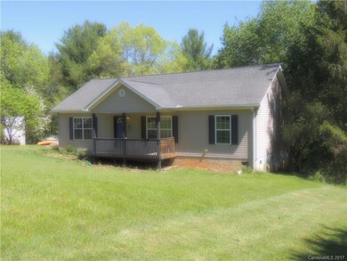 7 Dusty Ln, Leicester, NC 28748 - photo 2