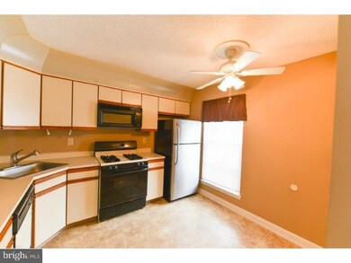 86 Shawnee Place unit 13H, Galloway, NJ 08205 - photo 7