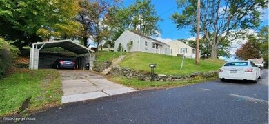 939 Conwell St, Stroudsburg, PA 18360 - photo 3