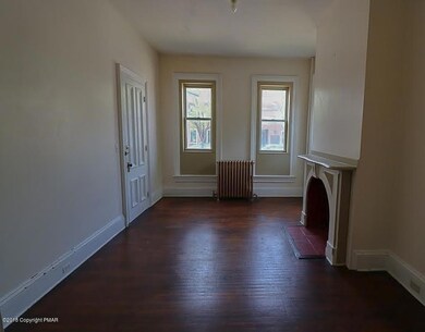 715 Monroe St unit 1A, Stroudsburg, PA 18360 - photo 4