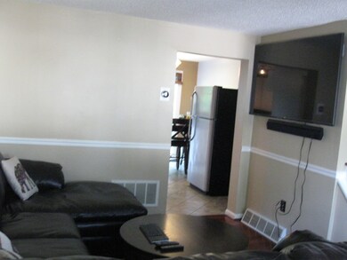 20 Waite St unit 2, Lowell, MA 01851 - photo 4