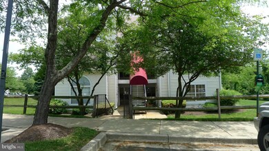 919 Westhaven Dr unit 12-302, Bowie, MD 20721 - photo 2