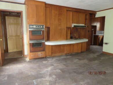 Kitchen in unit 1