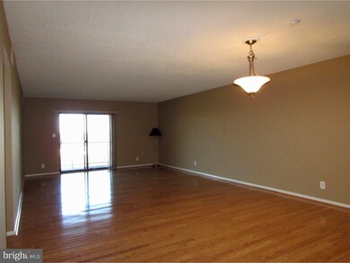 21433 Valley Forge Cir unit 1433, King of Prussia, PA 19406 - photo 4