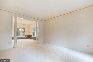 10601 Wood Pointe Ct, Glenn Dale, MD 20769 - photo 4