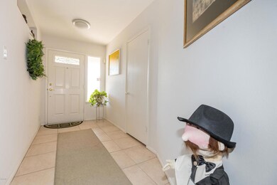 198 Stratford Ave-18