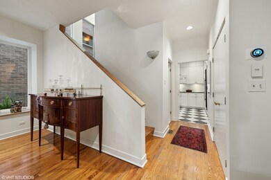 1946 N Howe St, Chicago, IL 60614 - photo 7