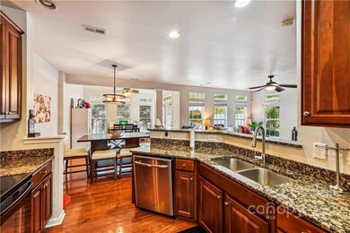 704 Mickelson Way unit 48, Fort Mill, SC 29715 - photo 4