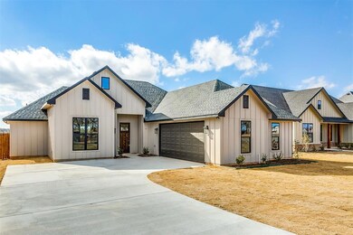 821 Holbrook Rd, Springtown, TX 76082 - photo 2