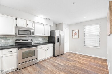 234 Aquarius Cir W, Jacksonville, FL 32216 - photo 6