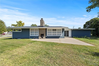 1076 98th St, Niagara Falls, NY 14304 - photo 5