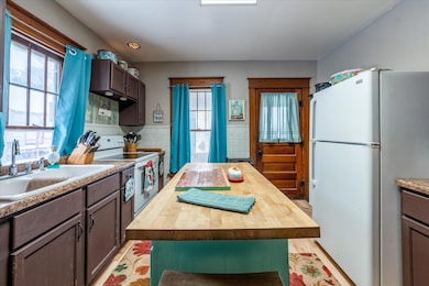 202 Y St, Dunlap, IA 51529 - photo 6