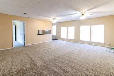 313 N Cedar St, Jenks, OK 74037 - photo 7