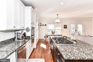 306 Pine St, Falls Church, VA 22046 - photo 3