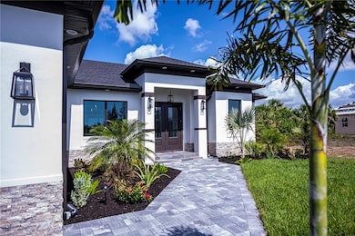 11 Pinehurst Ct, Rotonda West, FL 33947 - photo 6