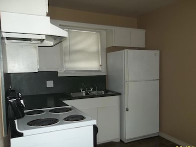 306 S Clay St, Ennis, TX 75119 - photo 5