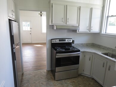 2134 Park Dr, McComb, MS 39648 - photo 7